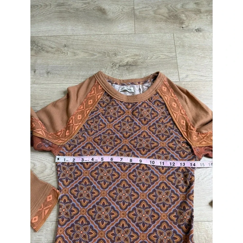 EUC Free People We The Free Geo Bliss Tee printed thermal brown boho size S